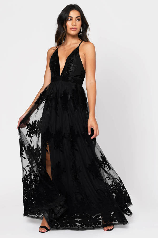 Black fashion maxi dress with slit