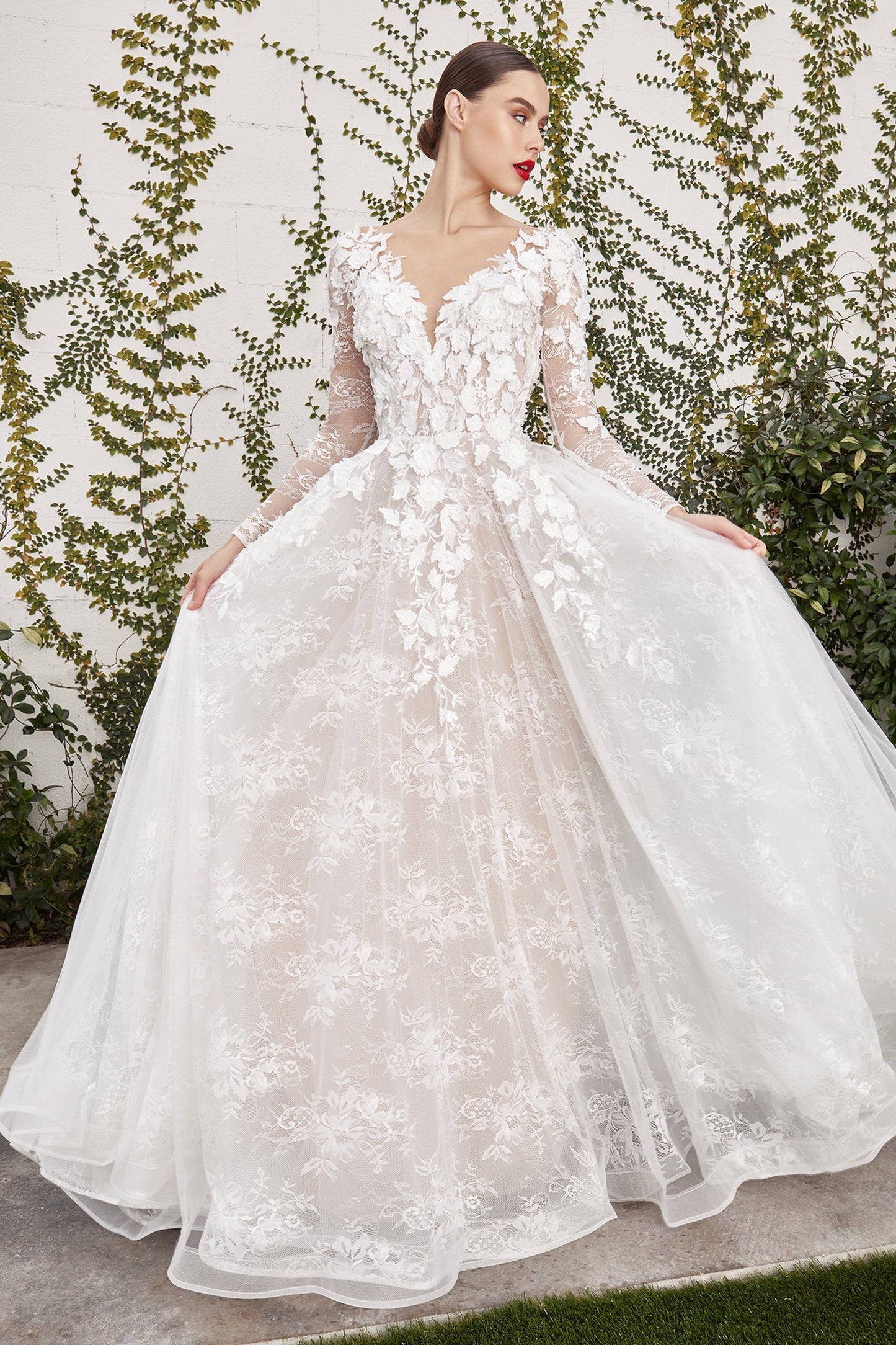 A1067W - YVAINE WEDDING GOWN - Andrea & Leo Couture