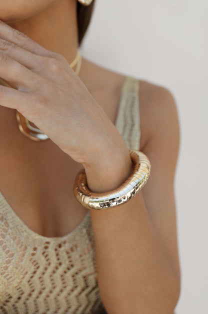 Liquid Gold Stretch Bracelet