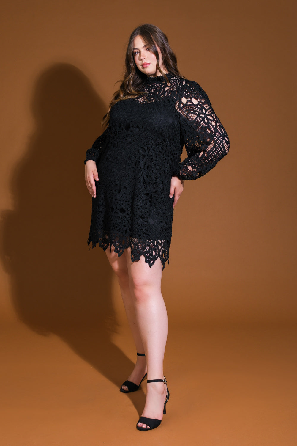 GETTING STARTED WOVEN LACE MINI DRESS