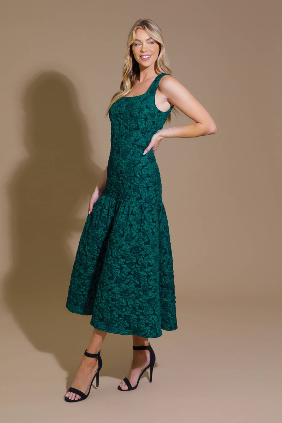 LOVELY ARRIVAL WOVEN MIDI DRESS