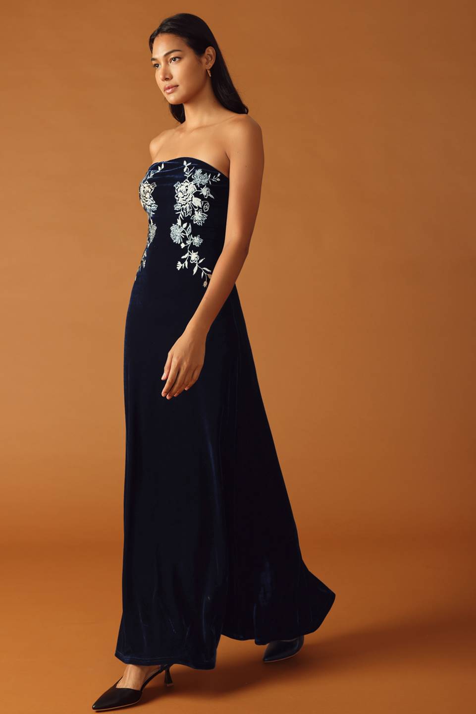 THREADS OF DESTINY VELVET MAXI DRESS