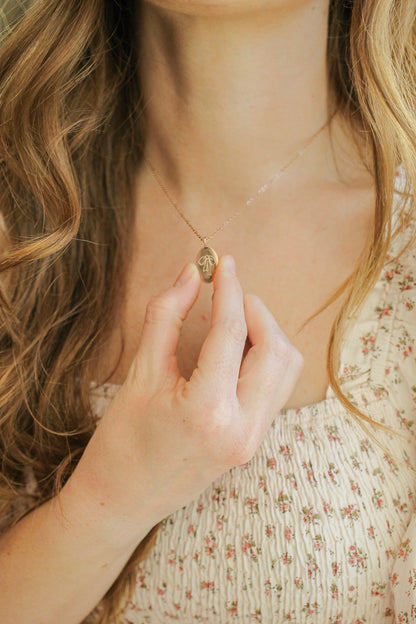 Bow Pendant Necklace in Rose Gold