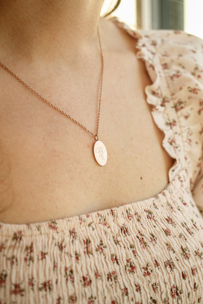 Bow Pendant Necklace in Rose Gold