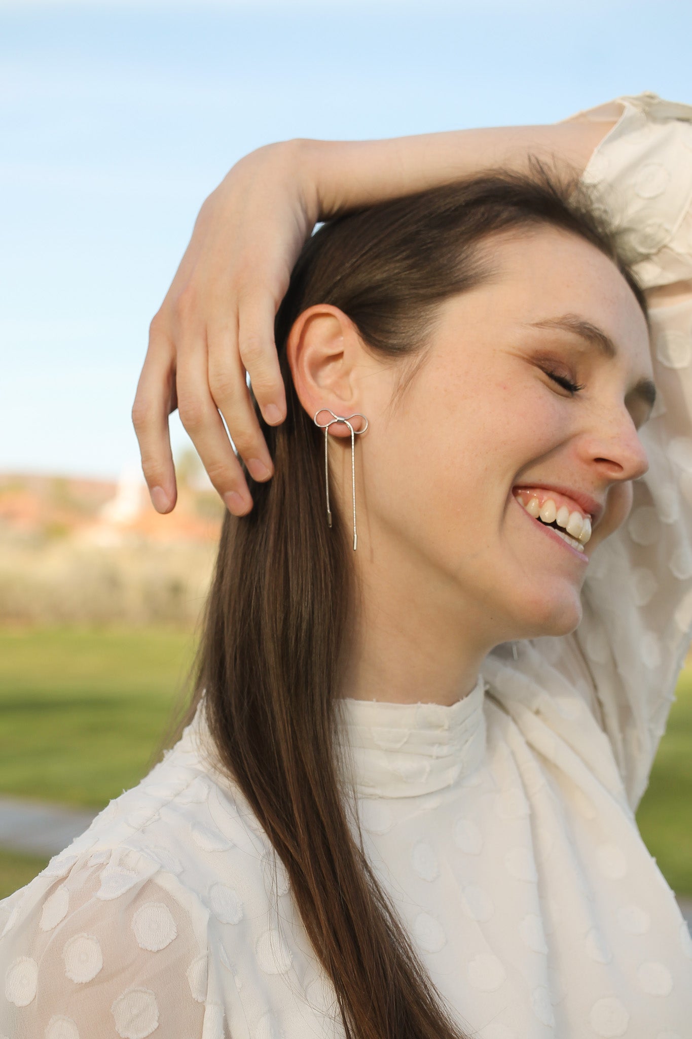 Lizzie Bow Earring in Silver