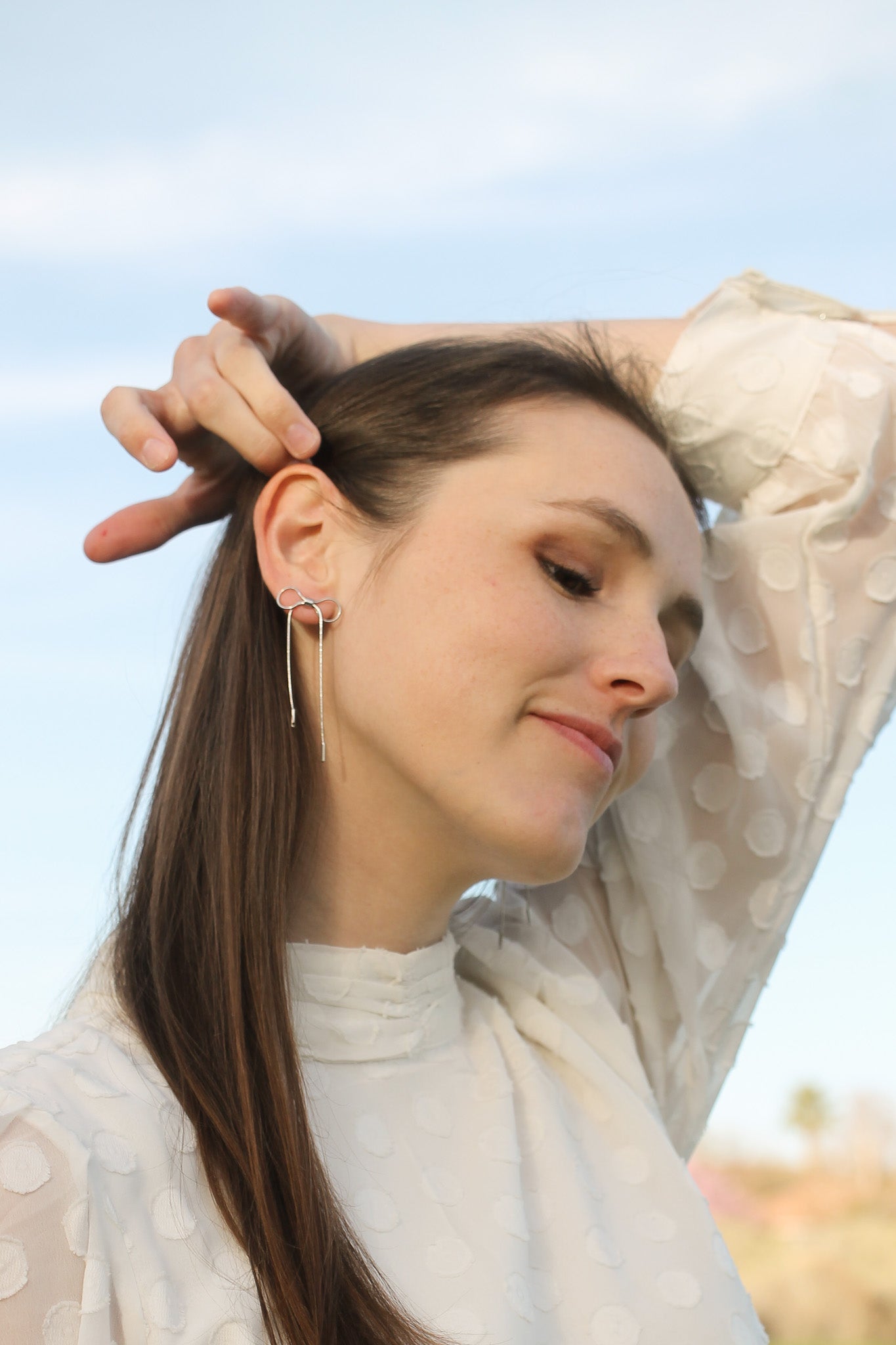 Lizzie Bow Earring in Silver