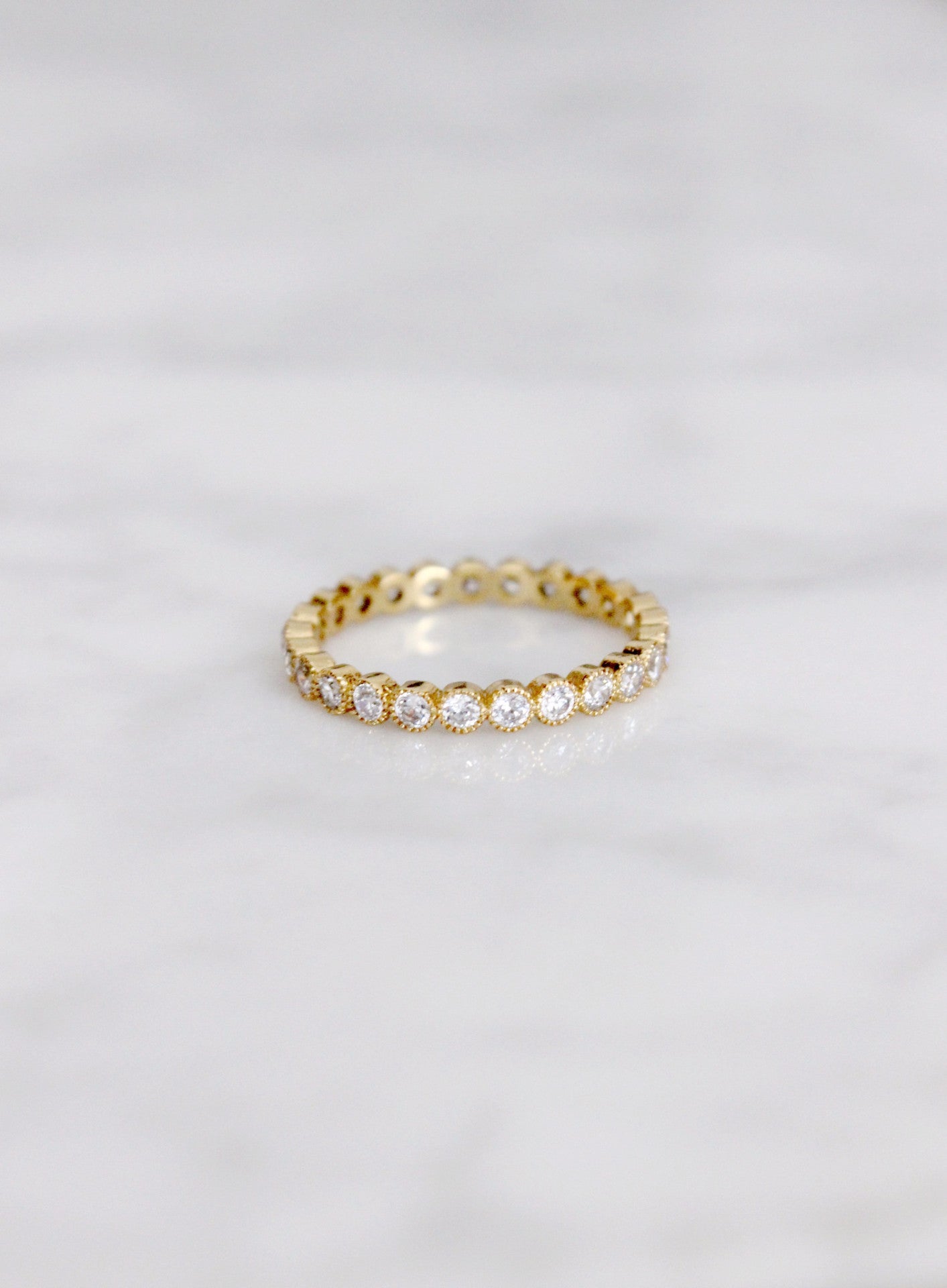 ROUND ETERNITY BAND- CLEAR