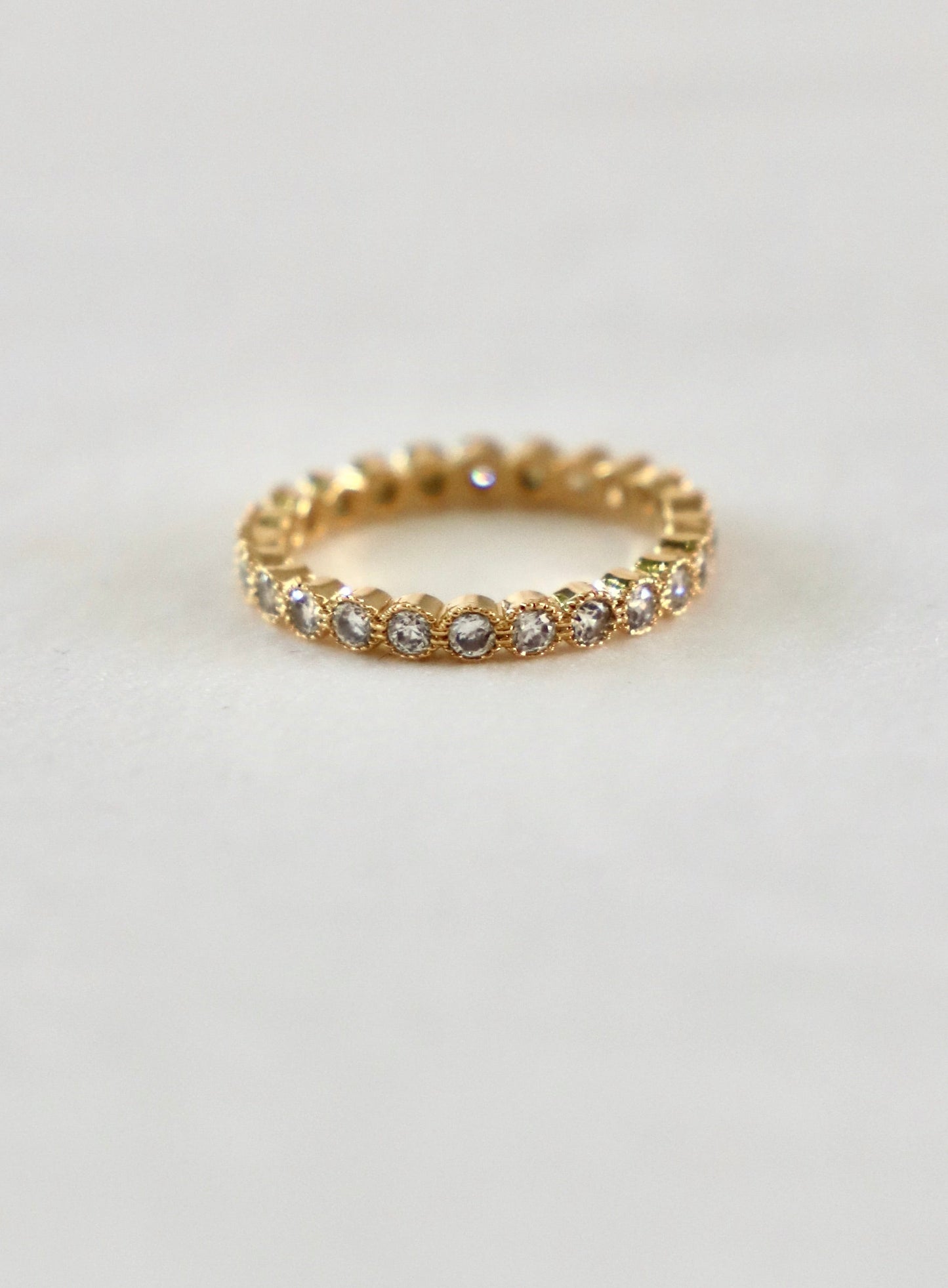 ROUND ETERNITY BAND- CLEAR