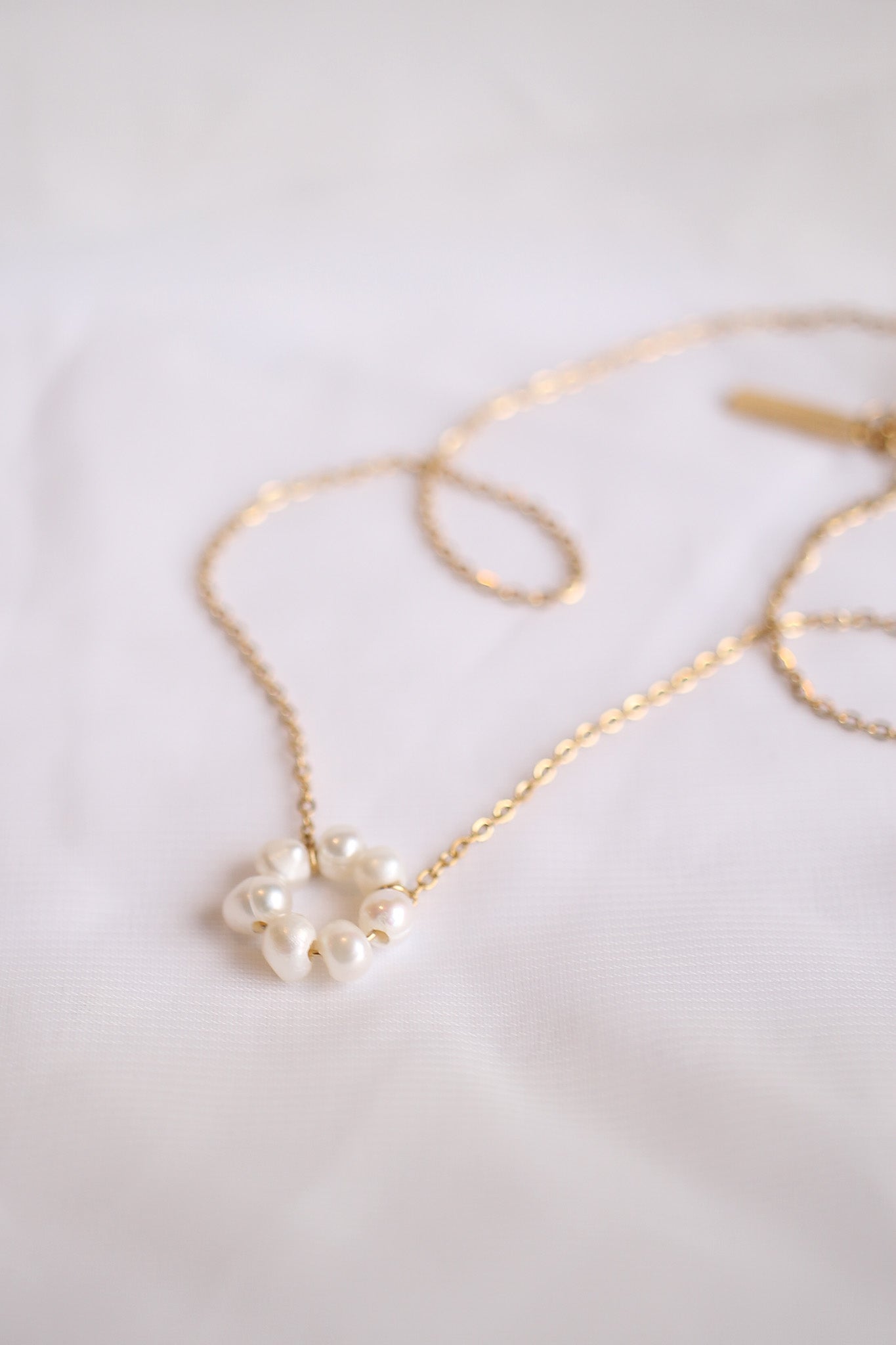 Lucy Necklace in Freshwater Pearl