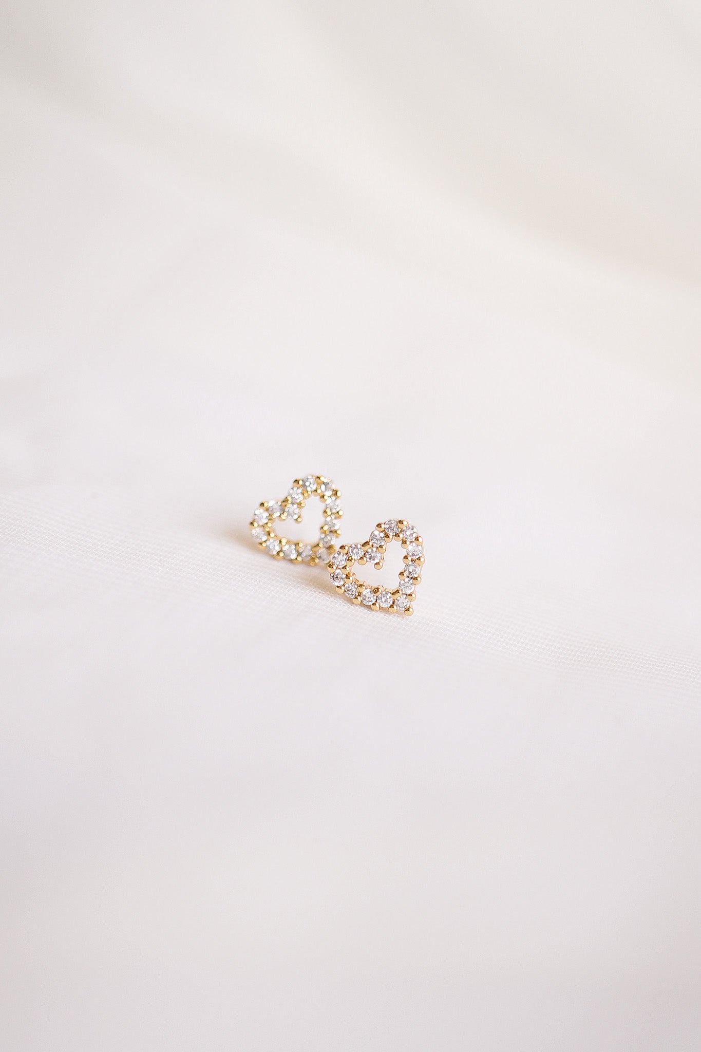 CZ Heart Stud in Gold