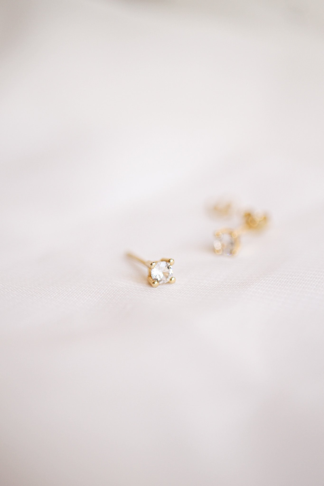 CZ Crystal Stud in Gold