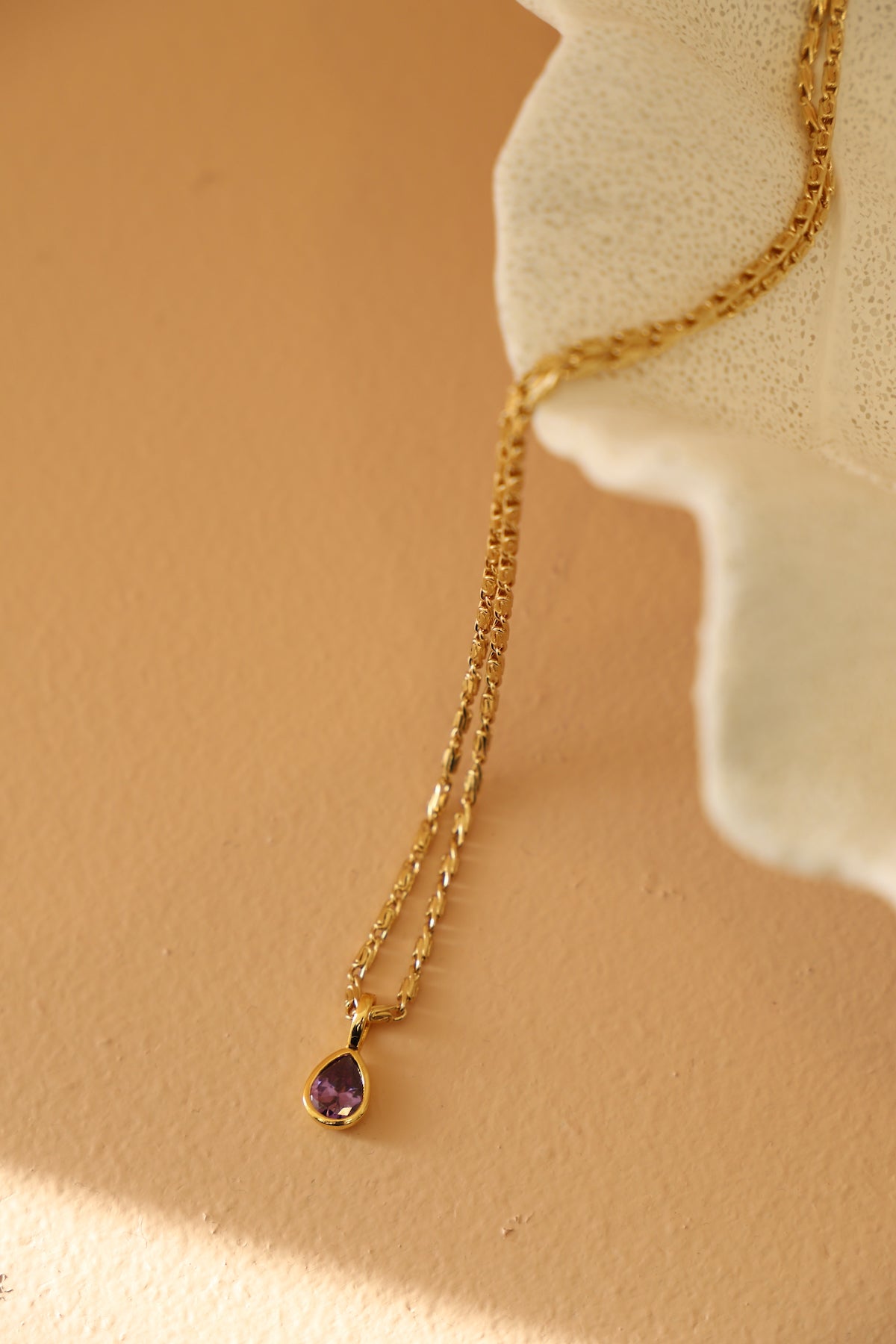 AMETHYST TEARDROP BEZEL NECKLACE