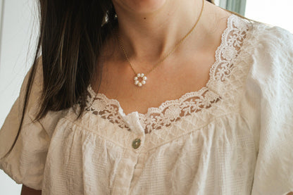 Lucy Necklace in Freshwater Pearl