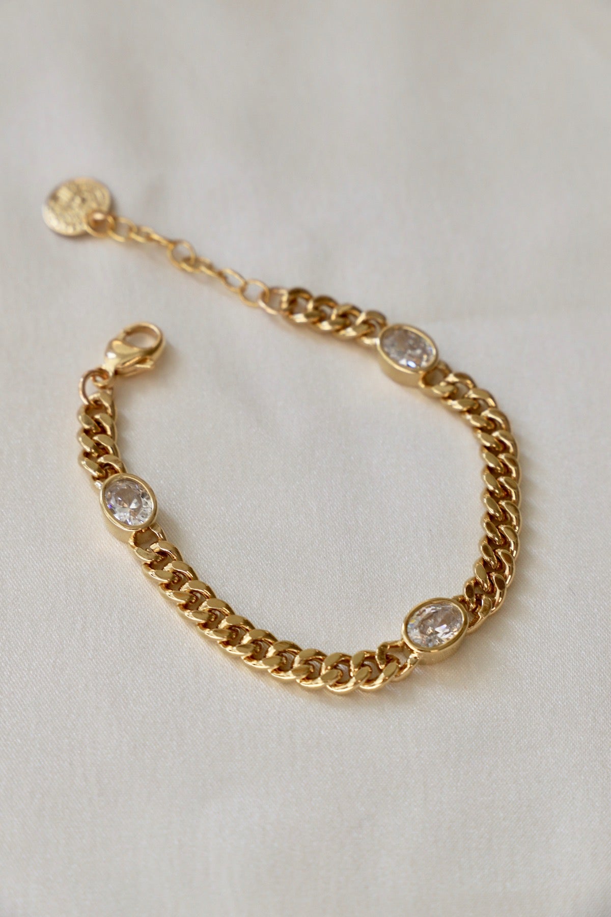 JULIETTE OVAL CHAIN BRACELET