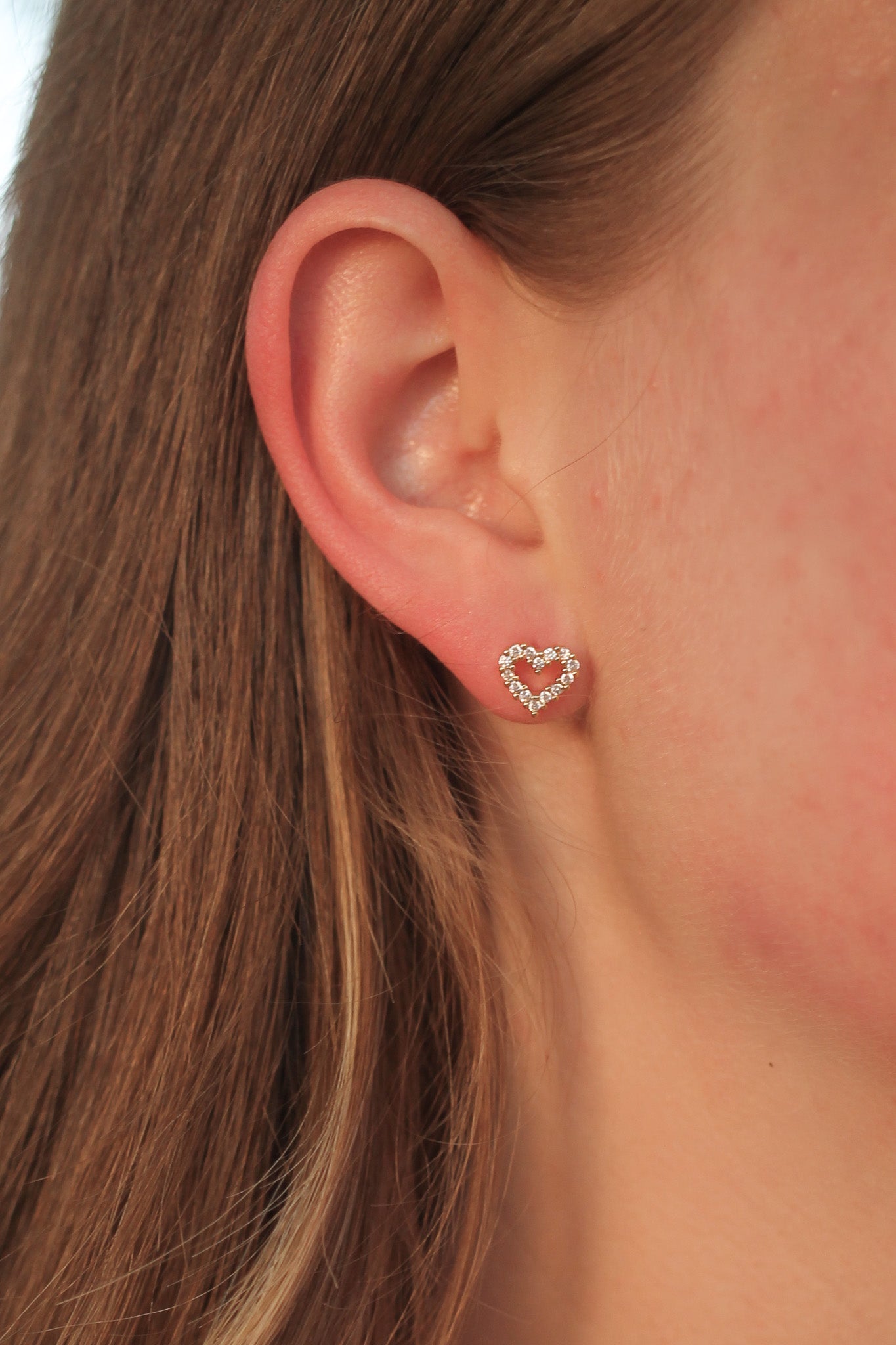 CZ Heart Stud in Gold