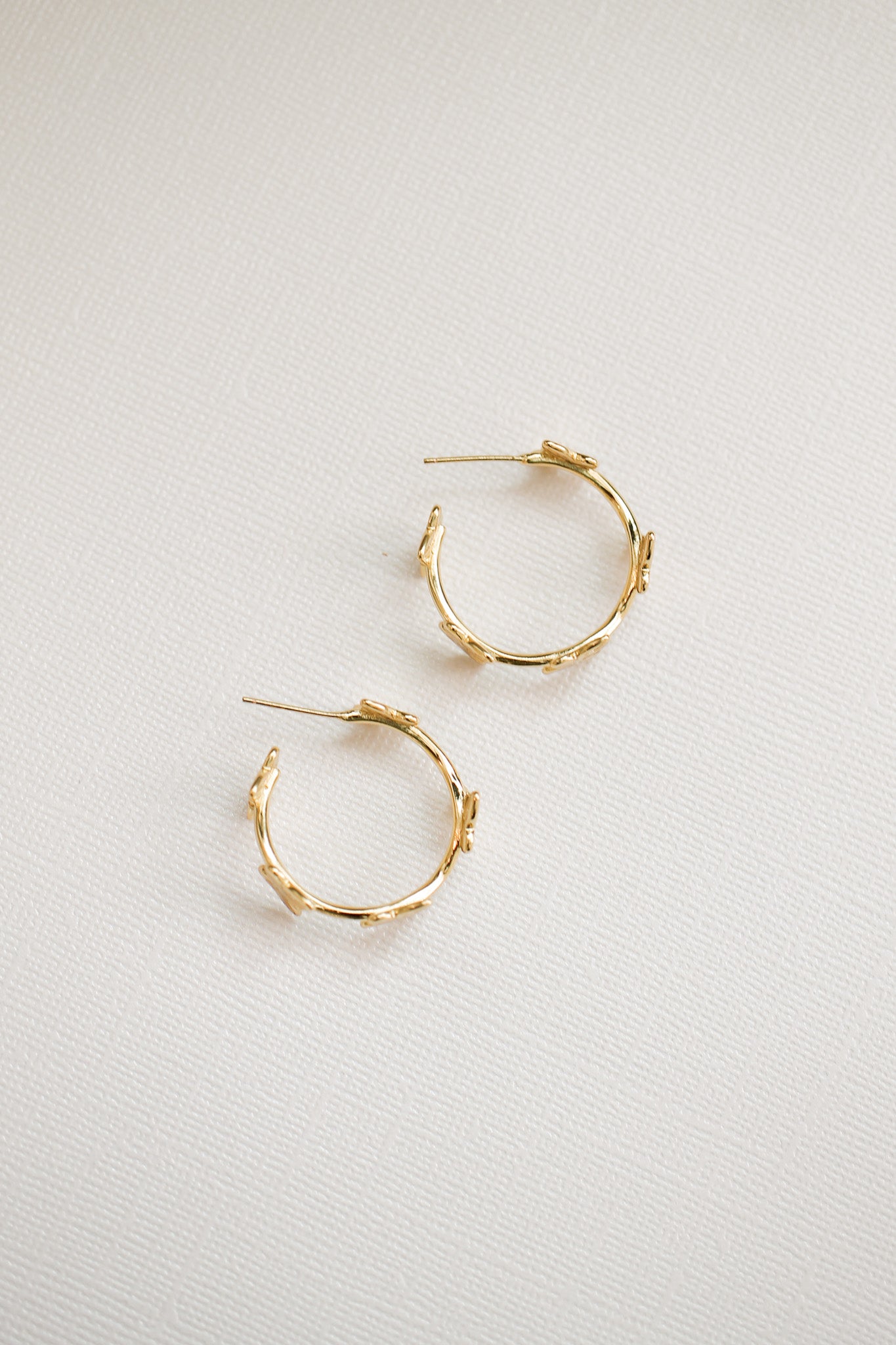 Flutter Hoop in Gold