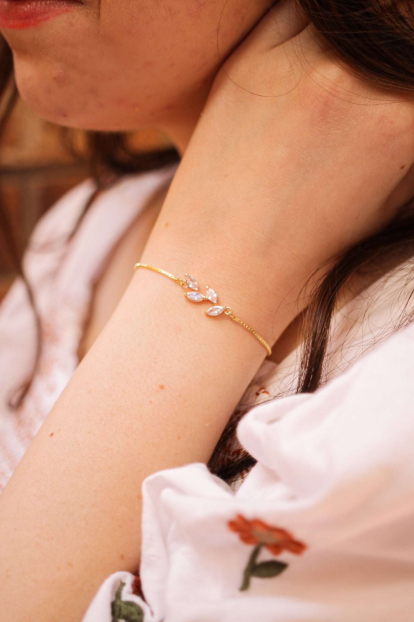 Nora Bracelet in Gold Leaves