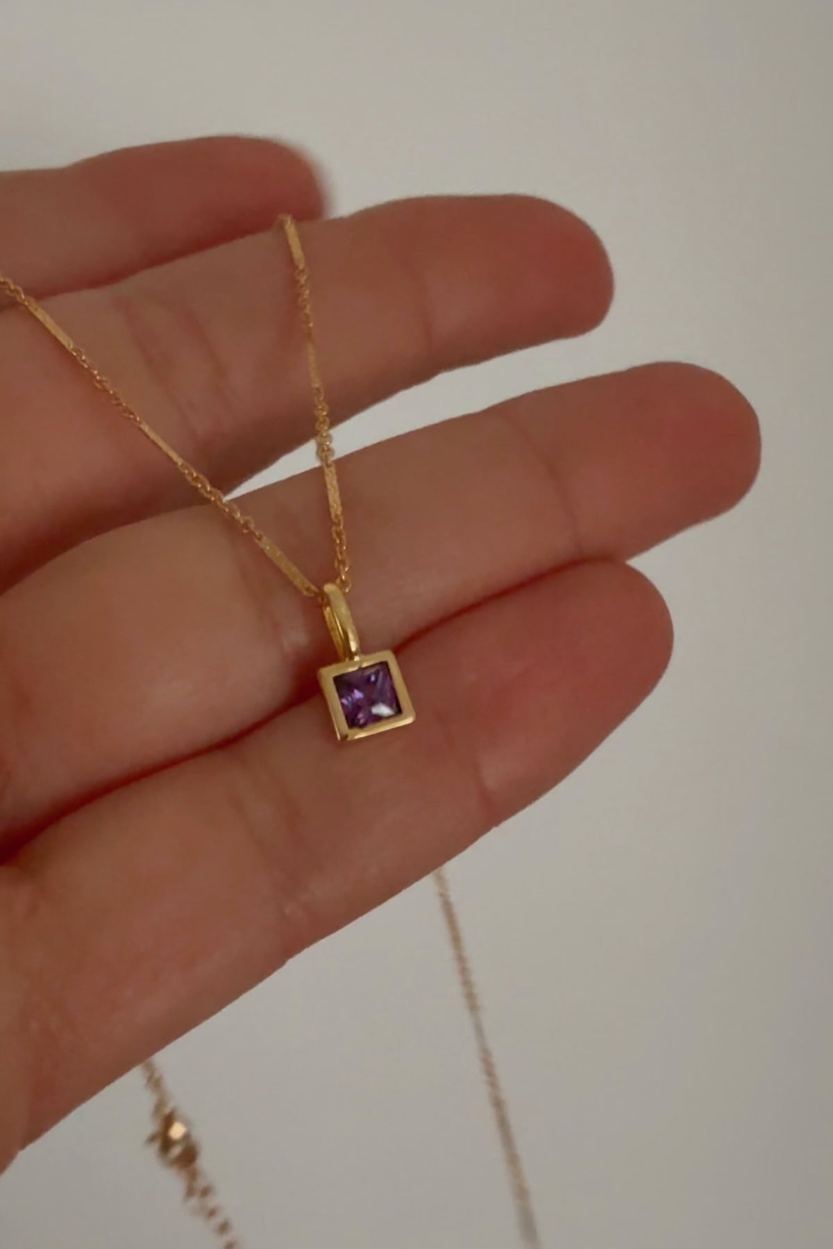 AMETHYST SQUARE BEZEL NECKLACE