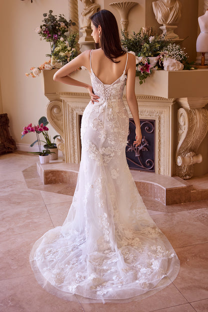 WL053-Fitted Lace Wedding Gown-Andrea & Leo