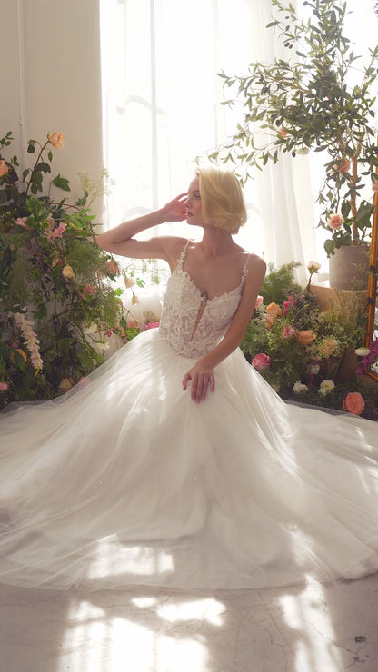 WL029-Lace & Tulle Bridal Ball Gown-Andrea & Leo