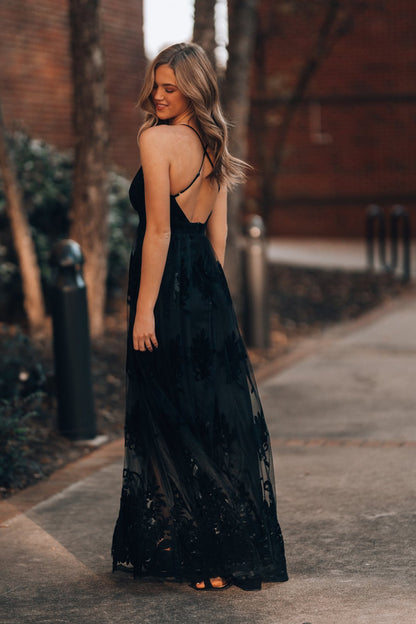 Promenade Maxi Dress - BLACK